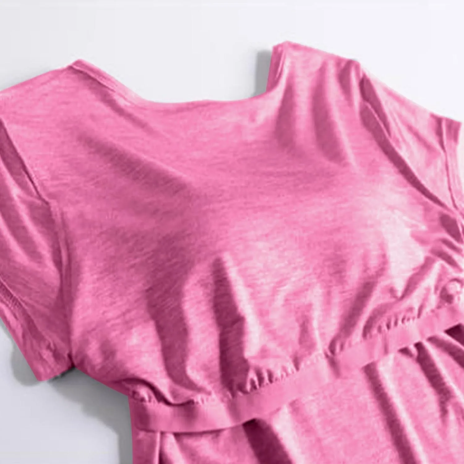 Basic Tees for Women Built in Bra Short Sleeve Crewneck Tops Workout Yoga T Shirts Summer Blouses 2025