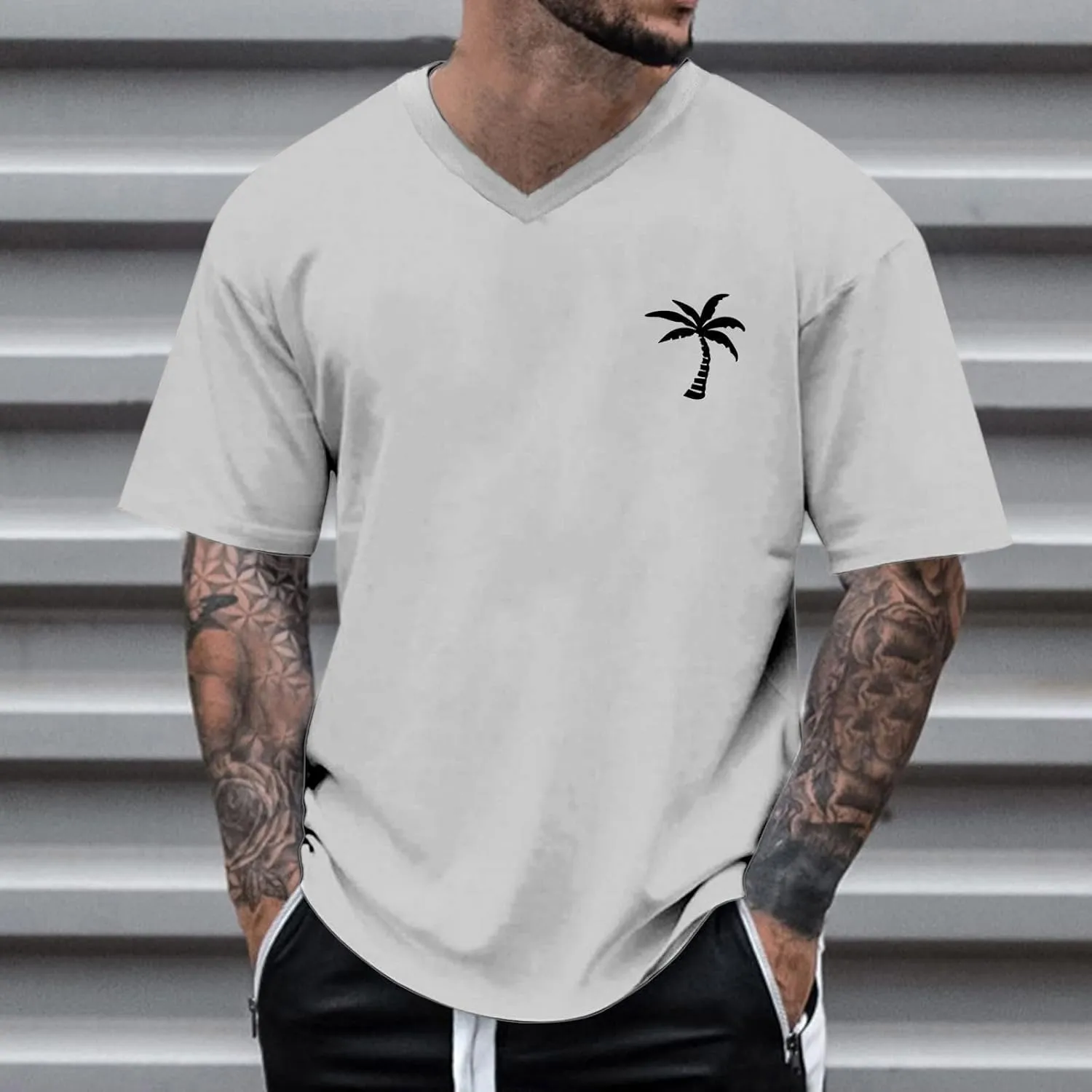 Mens T-Shirts V Neck Short Sleeve Fashion Graphic Tees Cotton Loose Casual Summer Crewneck Hipster Designer T Shirts