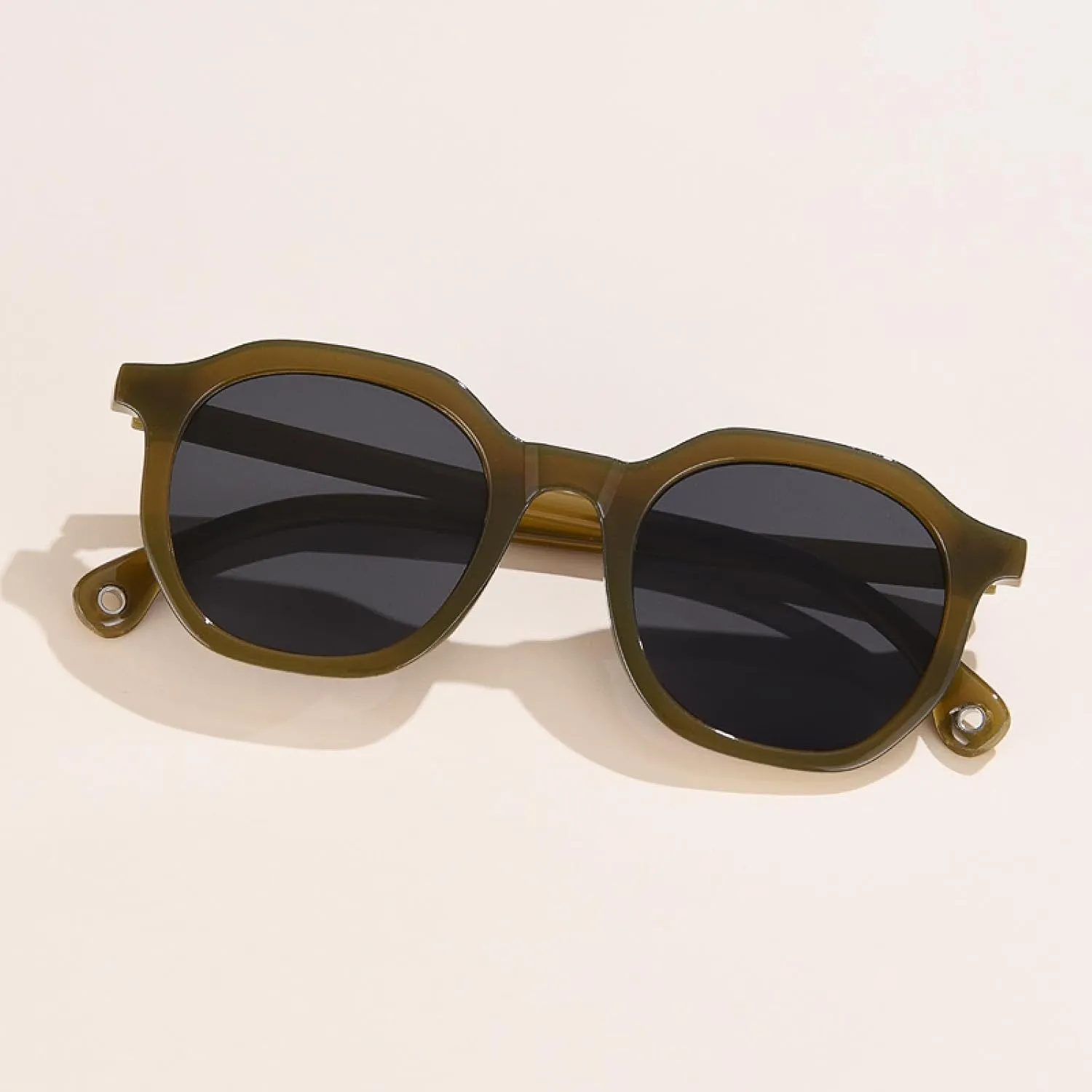 Trendy Oval Sunglasses Men Women Vintage Sun Glasses Female Small Eyeglasses Eyewear Shades