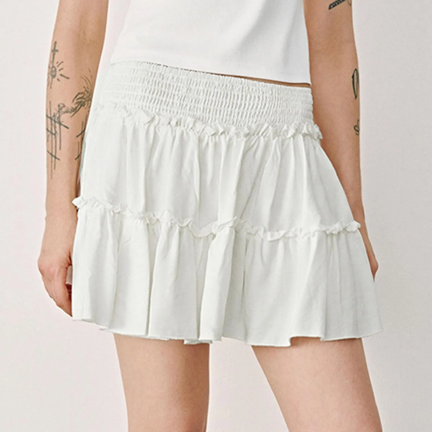 Womens Boho Mini Skirt 2025 Summer Beach Skirts High Waisted Ruffled Tiered A Line Flowy Skirts Built-in Shorts
