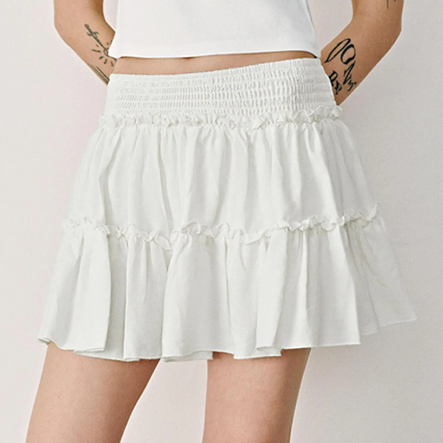 Womens Boho Mini Skirt 2025 Summer Beach Skirts High Waisted Ruffled Tiered A Line Flowy Skirts Built-in Shorts