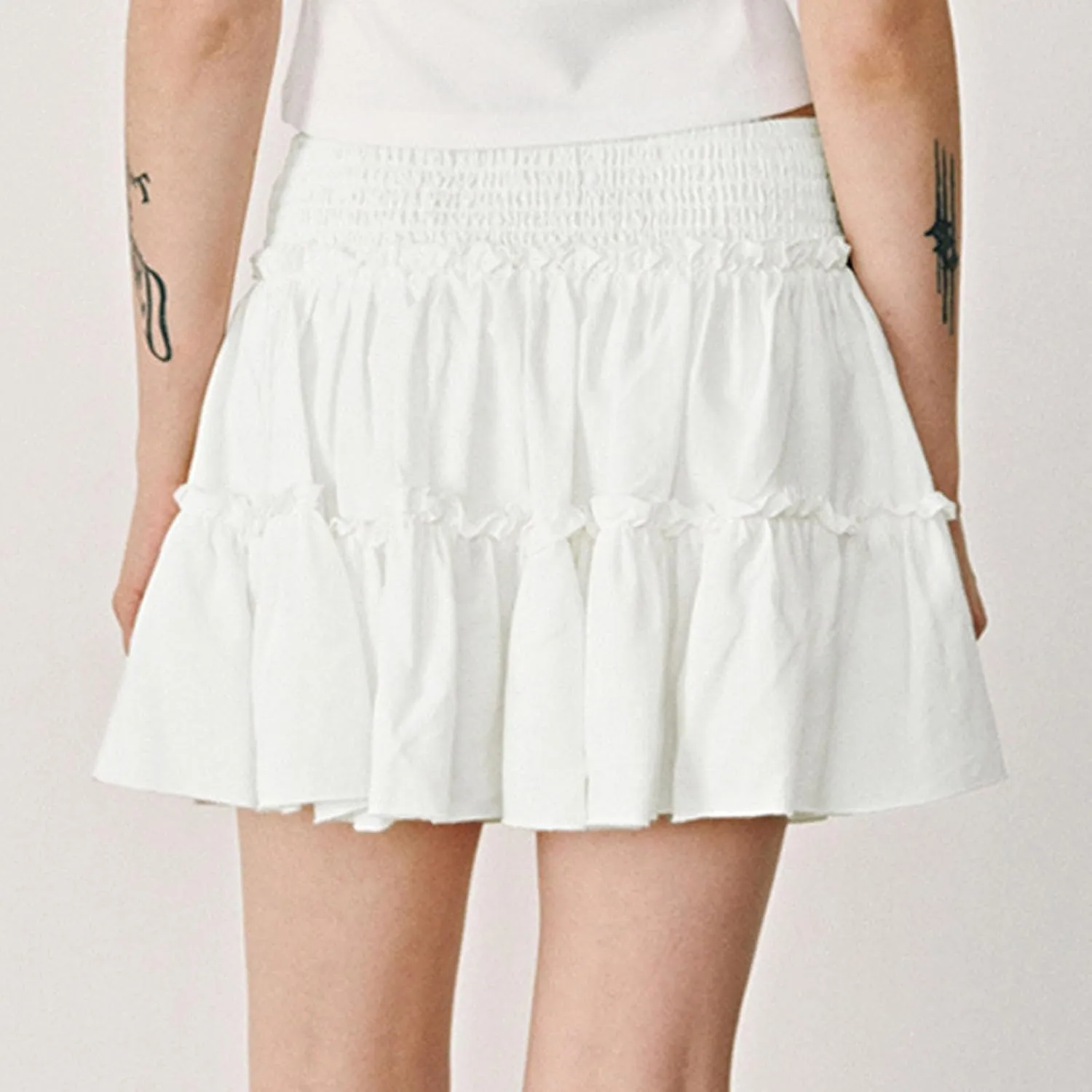 Womens Boho Mini Skirt 2025 Summer Beach Skirts High Waisted Ruffled Tiered A Line Flowy Skirts Built-in Shorts