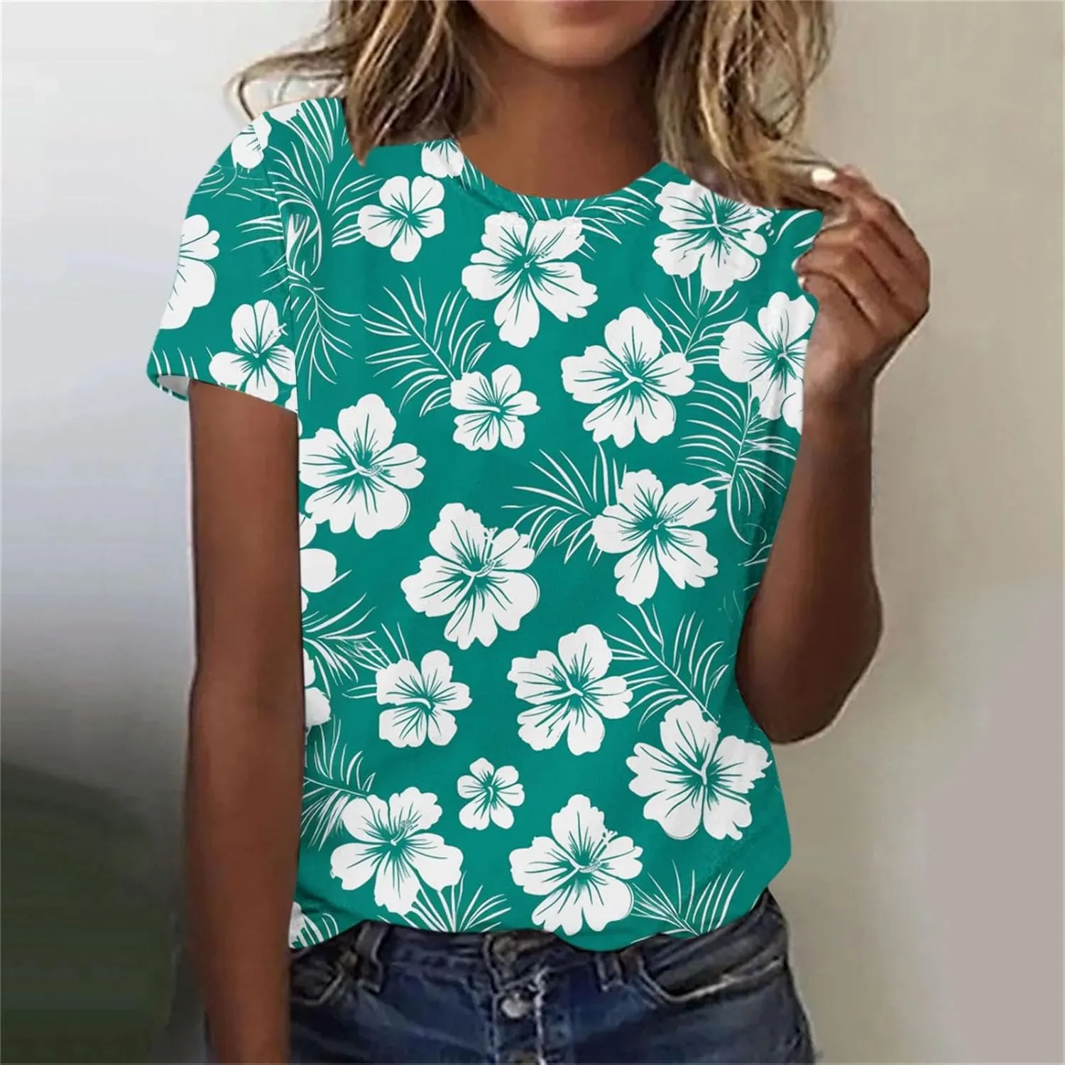 Women's Tropical Print Crewneck Tshirt Summer Vacation Dressy Casual Short Sleeve Shirts Lightweight Tunic Tops